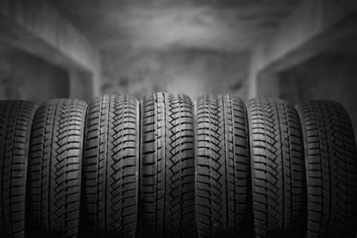 Selecting Top Tire Brands: Budget-Friendly Durability Guide