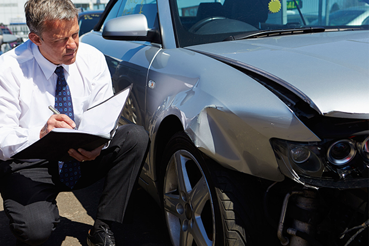 Navigating Car Accident Cases with Legal Intricacies and Personalized Attention